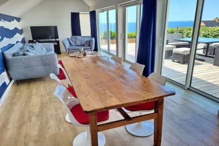 440618, Maison de vacances à Plouhinec avec terrasse - Photo 10