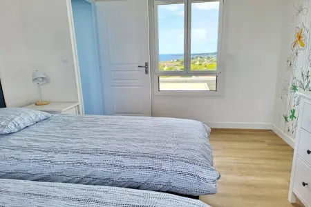 440618, Maison de vacances à Plouhinec avec terrasse - Photo 26