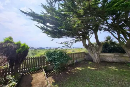 436055, Maison de vacances à Plouhinec avec parking - Photo 1