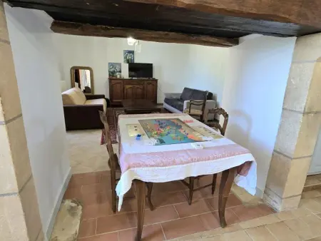 Grand gîte avec parking, animaux ok - 10 pers., Gite 10 personnes à Bars - Photo 7