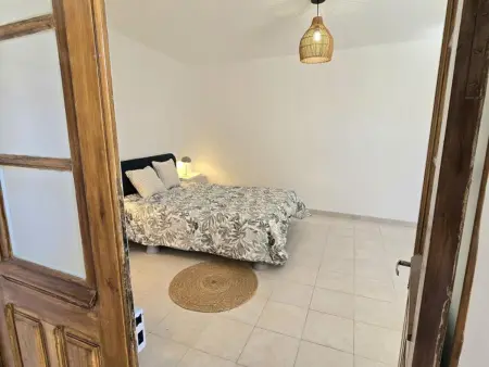 Grand gîte avec parking, animaux ok - 10 pers., Gite 10 personnes à Bars - Photo 14