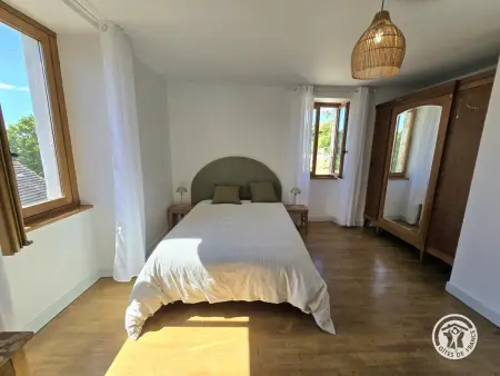 Grand gîte avec parking, animaux ok - 10 pers., Gite 10 personnes à Bars - Photo 17