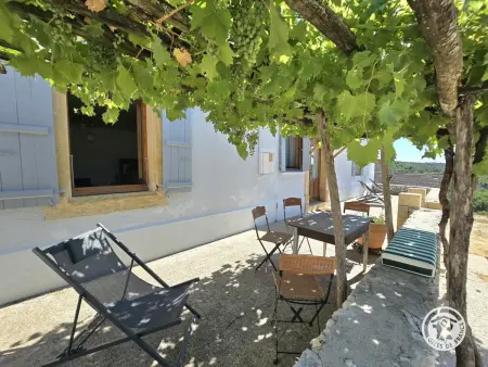 Grand gîte avec parking, animaux ok - 10 pers., Gite 10 personnes à Bars - Photo 19