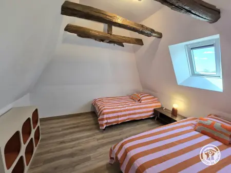 Grand gîte avec parking, animaux ok - 10 pers., Gite 10 personnes à Bars - Photo 22