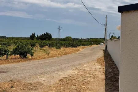 Sorgue 4, Villa avec piscine et jacuzzi près de Châteauneuf-du-Pape – 4 personnes - Photo 30