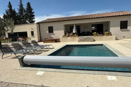 Sorgue 9-4, Villa avec piscine et jacuzzi près de Châteauneuf-du-Pape – 12 personnes - Photo 5