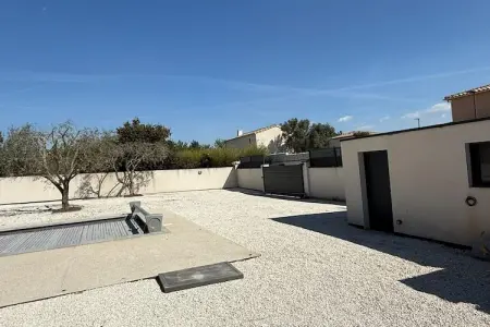 Sorgue 9-4, Villa avec piscine et jacuzzi près de Châteauneuf-du-Pape – 12 personnes - Photo 35