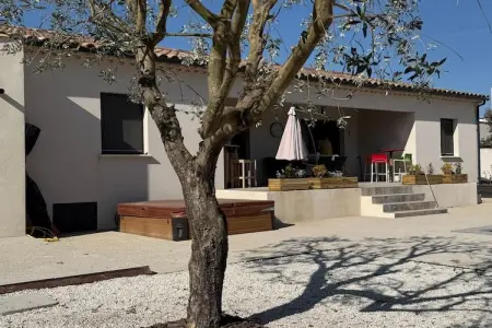 Sorgue 9-4, Villa avec piscine et jacuzzi près de Châteauneuf-du-Pape – 12 personnes - Photo 42