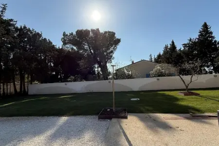 Sorgue 9-4, Villa avec piscine et jacuzzi près de Châteauneuf-du-Pape – 12 personnes - Photo 54