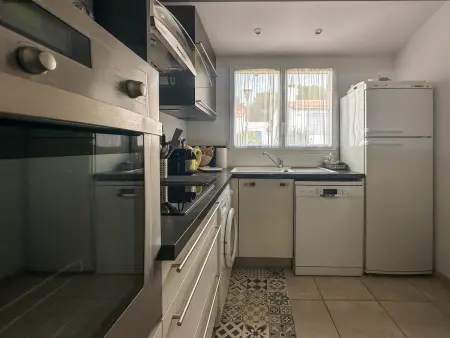 Maison rénovée avec terrasse - 6 pers., Maison 6 personnes à La Palmyre - Photo 4
