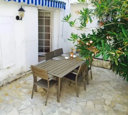 Studio moderne Cannes centre 65 m² balcon, Appartement 4 personnes à Cannes - Photo 13