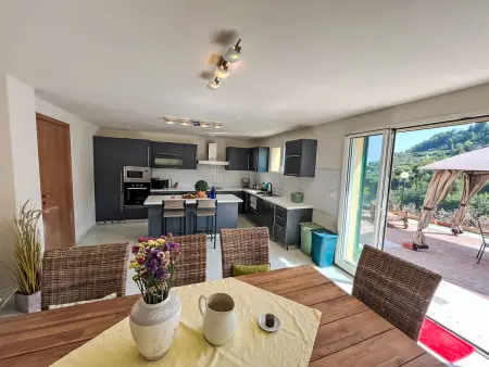 Villa Soleggiata, Villa 8 personnes à Castellaro - Photo 4