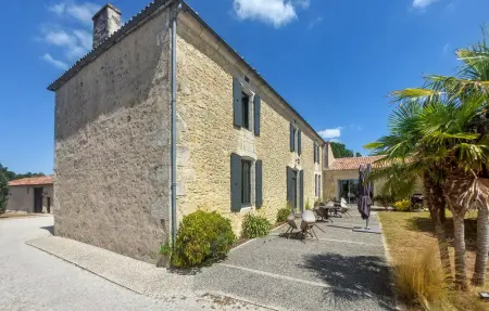 Domaine de luxe avec piscine, Maison 14 personnes à Meursac - Photo 1