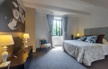 Domaine de luxe avec piscine, Maison 14 personnes à Meursac - Photo 16