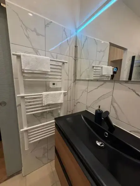 Appartement Marseille 50 m², climatisation, Appartement 6 personnes à Marseille - Photo 11