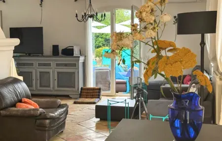 Maison avec piscine 1, Maison 15 personnes à Marseille - Photo 2