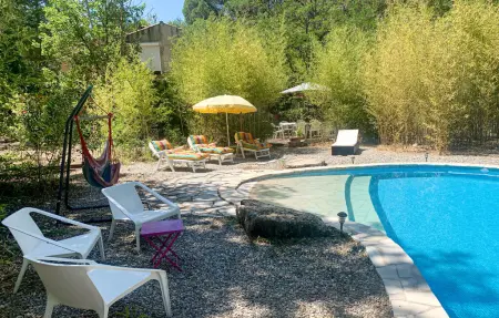 Maison Mitoyenne avec piscine, Maison 5 personnes à Brignoles - Photo 1