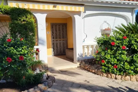 100938, Maison de vacances à Vinaros avec piscine - Photo 5