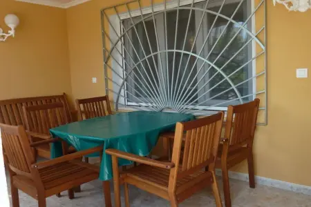 100938, Maison de vacances à Vinaros avec piscine - Photo 6