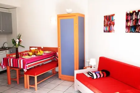 Les Jardins de Neptune Holiday Home sleeps 6/8 OTA, Maison individuelle à Saint-Cyprien - Photo 1