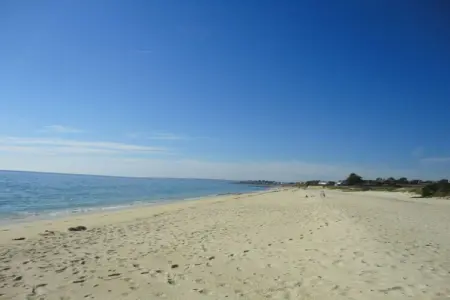 266458, Maison de vacances à Plouhinec avec parking - Photo 26