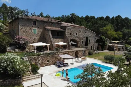 760333, Appartement de vacances avec 1 chambre - Photo 1