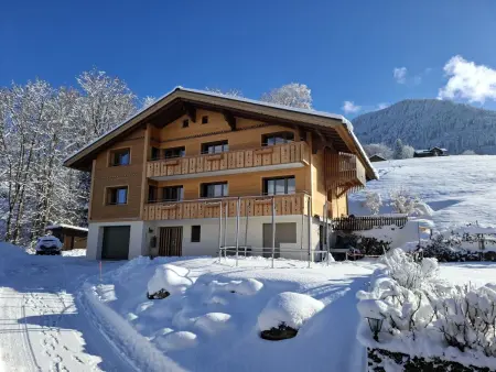 Chalet Wenger Appartement/Fewo, Dusche und Bad, WC, Balkon - Photo 11