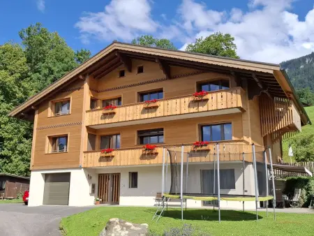 Chalet Wenger Appartement/Fewo, Dusche und Bad, WC, Balkon - Photo 15