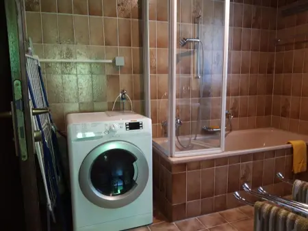 Chalet Wenger Appartement/Fewo, Dusche und Bad, WC, Balkon - Photo 27