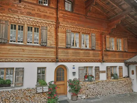 Chalet Bodenweg Appartement/Fewo, Bad, WC, 1 Schlafraum 1-Zimmerwohnung - Photo 1
