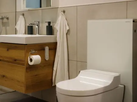 Alba Appartement/Fewo, Dusche und Bad, WC, 1 Schlafraum 2.5-Zimmerwohnung - Photo 9