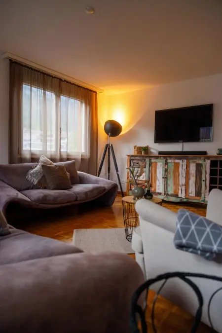 Mountain View Appartement/Fewo, Dusche, WC, 3 Schlafräume 4.5 Zimmer-Wohnung - Photo 13