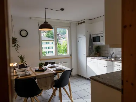 Mountain View Appartement/Fewo, Dusche, WC, 3 Schlafräume 4.5 Zimmer-Wohnung - Photo 17