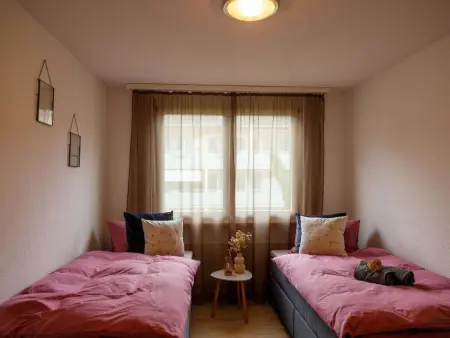 Mountain View Appartement/Fewo, Dusche, WC, 3 Schlafräume 4.5 Zimmer-Wohnung - Photo 24