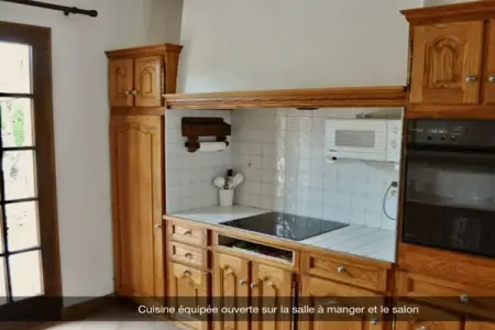 576961, Maison de vacances à Cotignac avec piscine - Photo 12