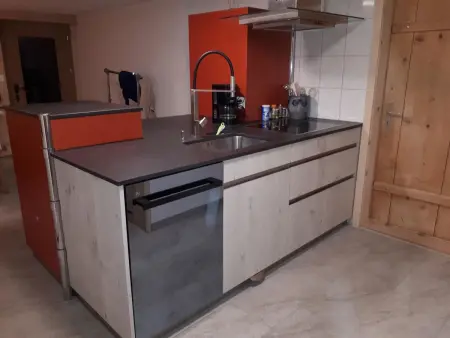 Wanni Appartement/Fewo, Bad, WC, 3 Schlafräume 4-Zimmerwohnung - Photo 3