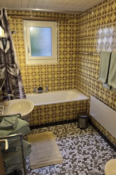 Bärgblick Appartement/Fewo, Bad, WC, 2 Schlafräume 3 Zimmerwohnung - Photo 11