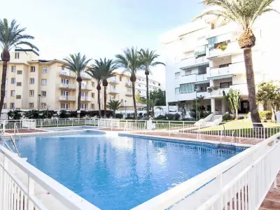 Wohnung in Torremolinos, Carihuela Playa - L567994