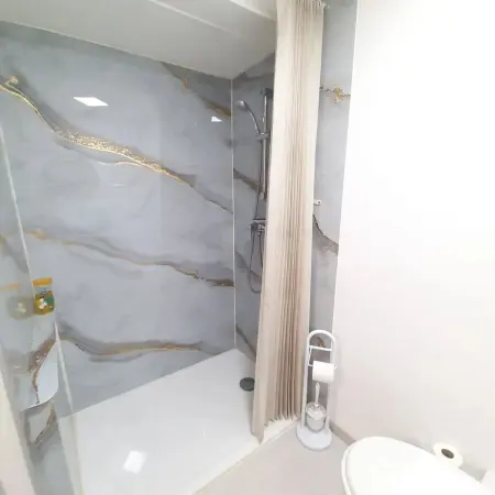 Appartement cosy Paray-le-Monial 24 m², parking - Photo 2