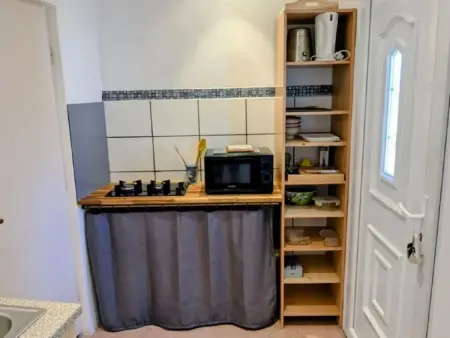 Maison confortable Saint-Sulpice-les-Feuilles 40 m² jardin - Photo 8