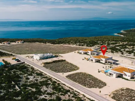 5* Luxury Seaview Villa Plant 2 with pool, Villa 7 personnes à Novalja - Photo 1