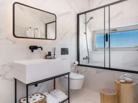 5* Luxury Seaview Villa Plant 2 with pool, Villa 7 personnes à Novalja - Photo 30