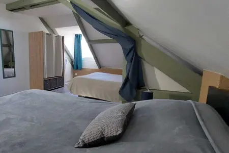 637122, Maison de vacances à Vézac avec Wi-Fi et parking - Photo 11