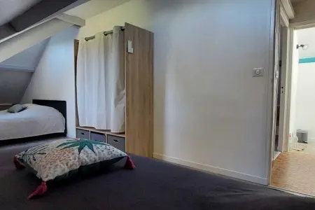 637122, Maison de vacances à Vézac avec Wi-Fi et parking - Photo 12
