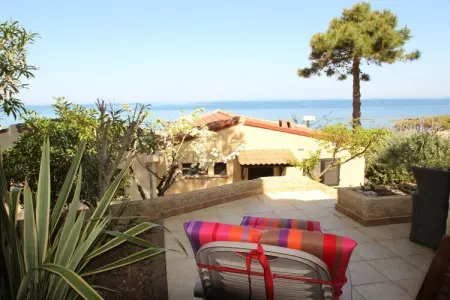 281355, Maison de vacances à Lumio avec piscine - Photo 1