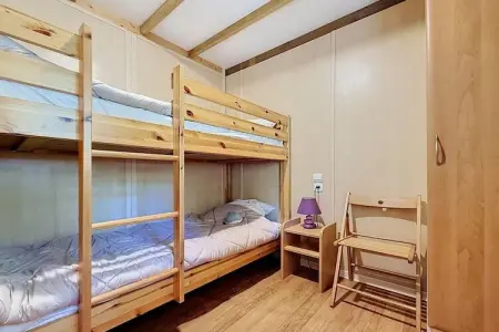 Camping Moncontour Active Park Accessible 2-Bedroom Chalet - 4 people, Chalet 2 ch. bord de lac, 4 pers. - Photo 5