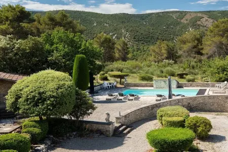 109389, Chalet à Ménerbes avec piscine - Photo 2