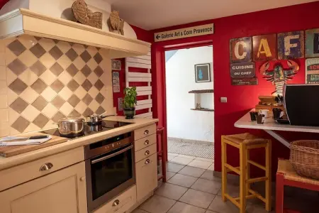 109389, Chalet à Ménerbes avec piscine - Photo 12