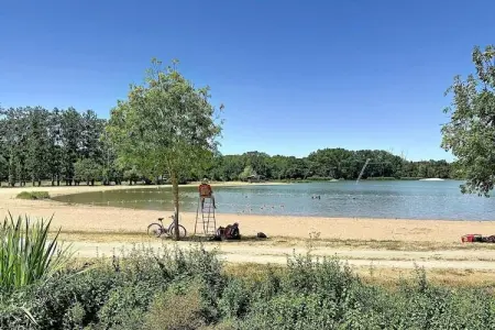 Camping Moncontour Active Park 3-Bedroom Chalet - 6/8 people, Chalet spacieux bord de lac, 8 - Photo 19