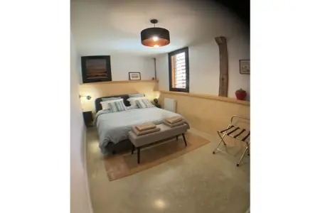 746208, La chaise et la piscine près de Sarlat - Photo 10